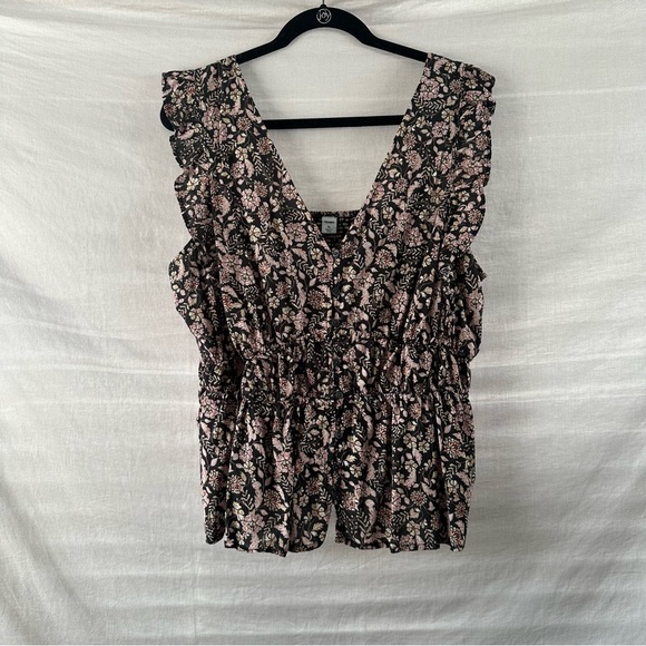 Old Navy Tops - Old Navy Cropped Ruffle Tank